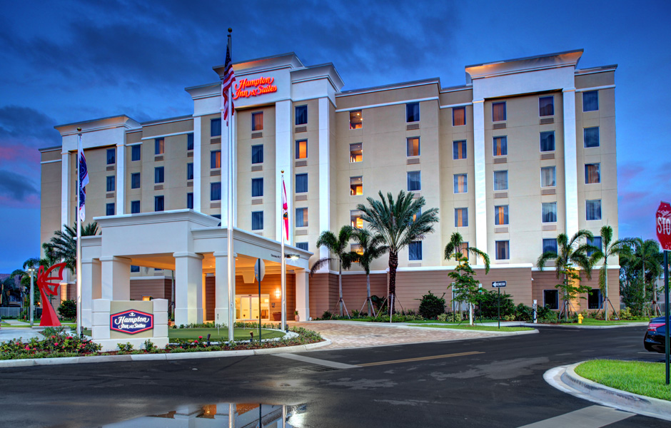 Hampton Inn & Suites